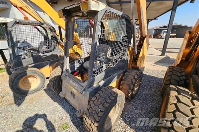 International SKIDSTEER SR175 기타 트럭
