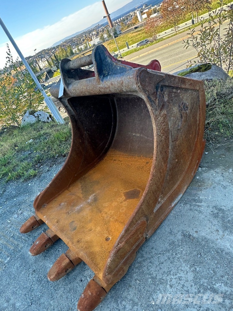 Develon DX 225 LC-7 Beltegraver