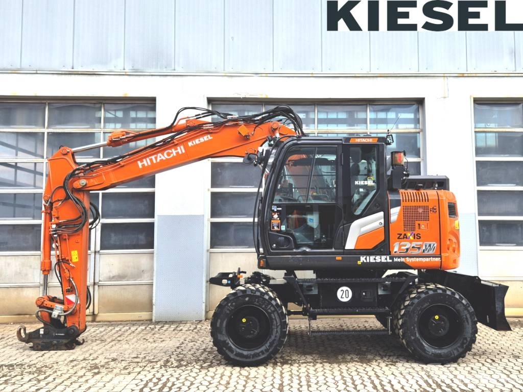 たけし Hitachi ZX 135 W-7, 2023, Germany - Used wheeled excavators