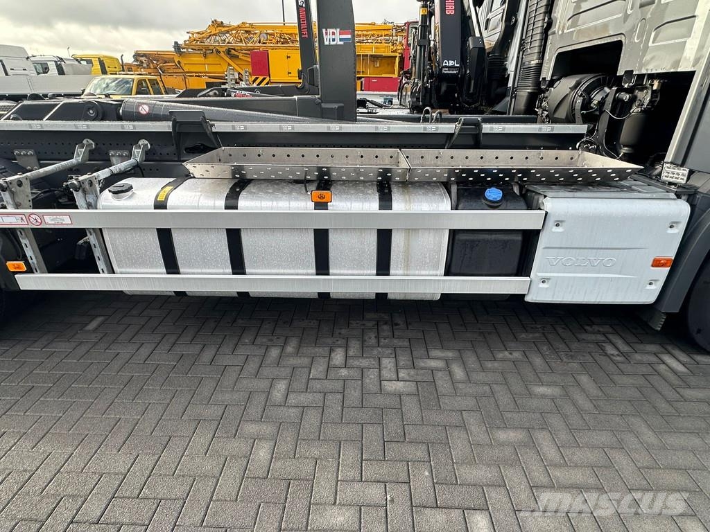 Volvo FH 16.750 6X2 VDL CONTAINER HAAKARMSYTEEM / ABROLL Camiones elevadores de gancho