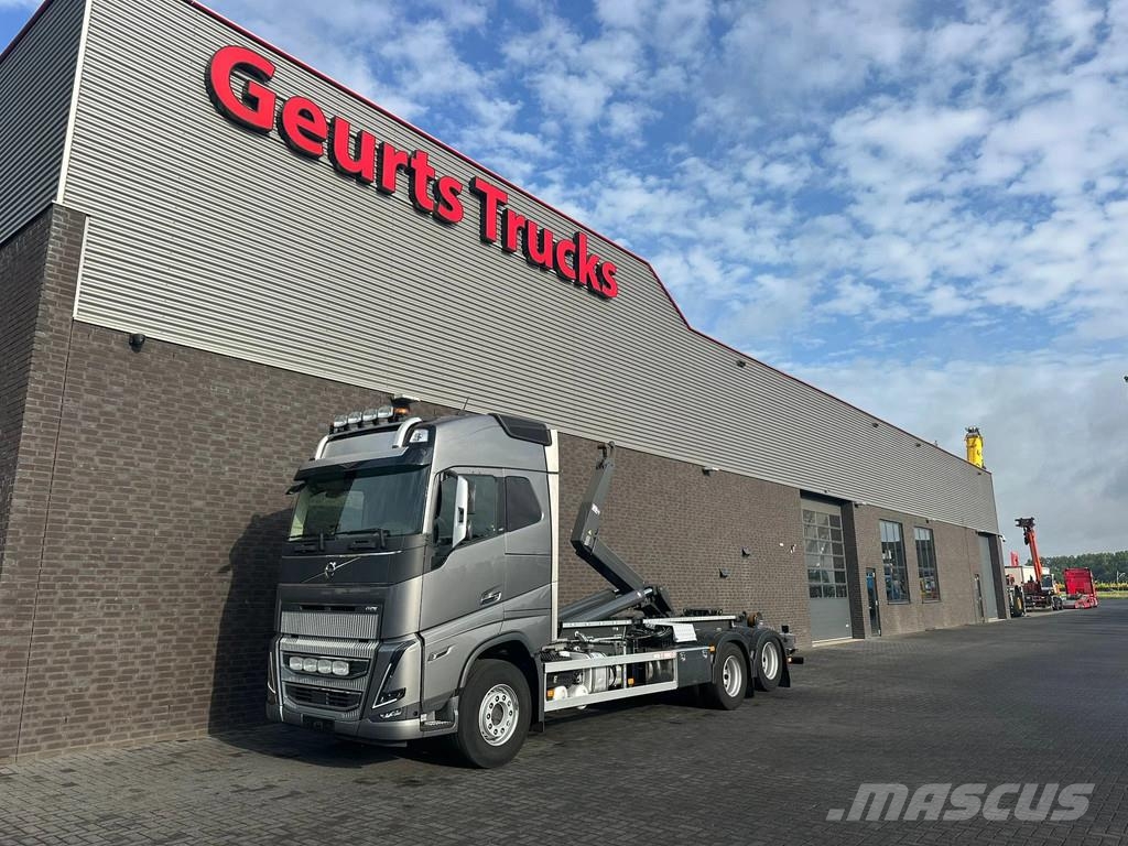 Volvo FH 16.750 6X2 VDL CONTAINER HAAKARMSYTEEM / ABROLL Camiones elevadores de gancho
