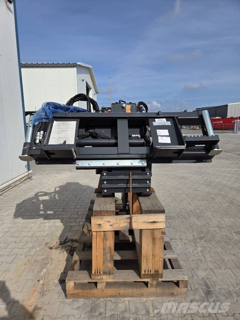 Bobcat Wheel Saw / Radsäge WS18 لوادر انزلاقية التوجيه