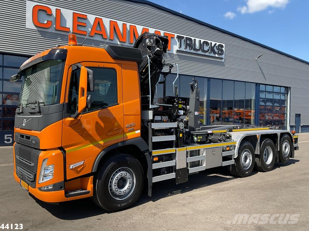 Volvo FM 420 8x2 Hiab 25 Tonmeter laadkraan Welvaarts la 吊鉤式起重車
