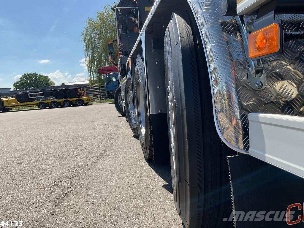 Volvo FM 420 8x2 Hiab 25 Tonmeter laadkraan Welvaarts la 吊鉤式起重車