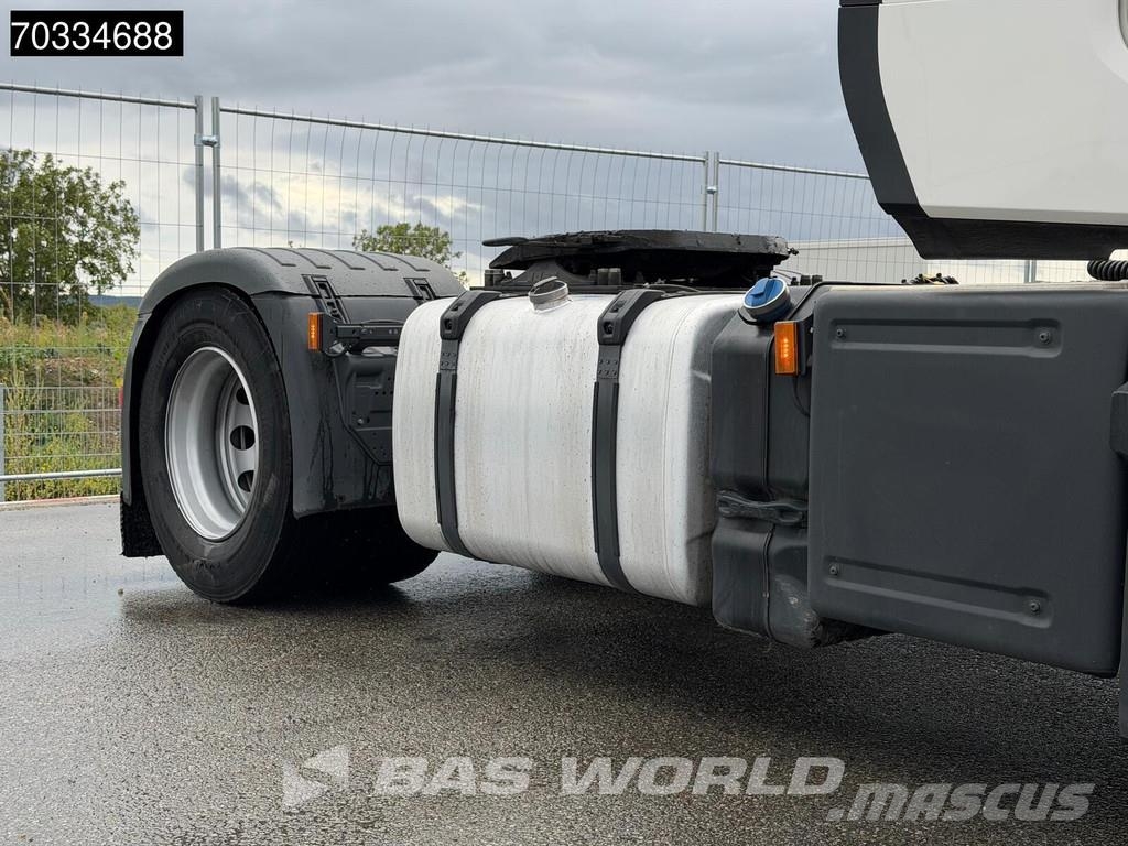 Scania R460 4X2 Retarder 2x Tanks ACC PTO Navi Влекачи