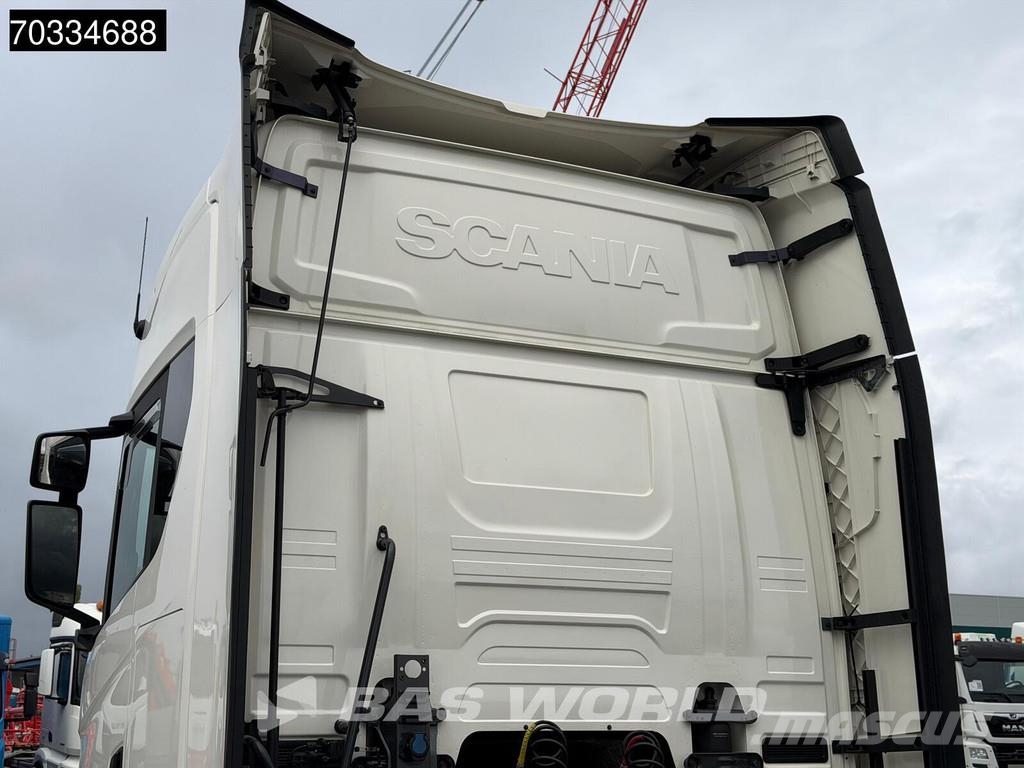 Scania R460 4X2 Retarder 2x Tanks ACC PTO Navi Τράκτορες