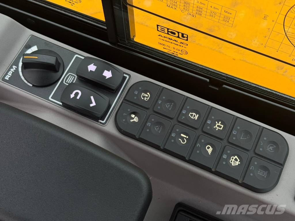 JCB 35 Z-1 / Rototilt + kahvat / Ilmastointi / LED / Minikoparki