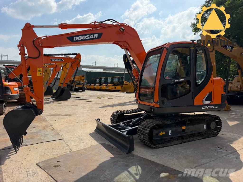 Doosan DX 75 Bageri guseničari