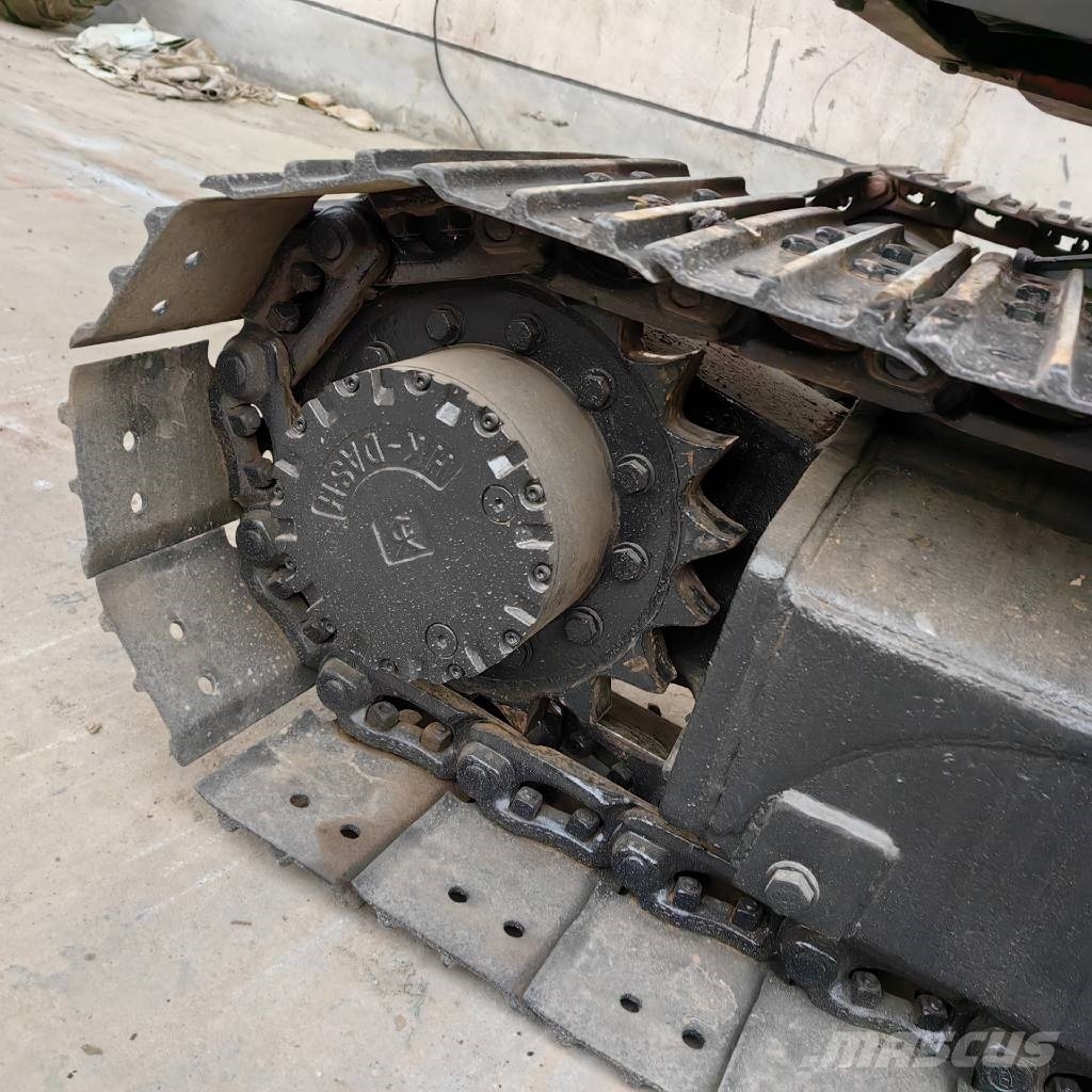Hitachi ZX 60 Mini bageri <7t