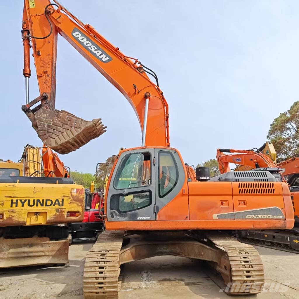 Doosan DX300LC-9C Верижен екскаватор