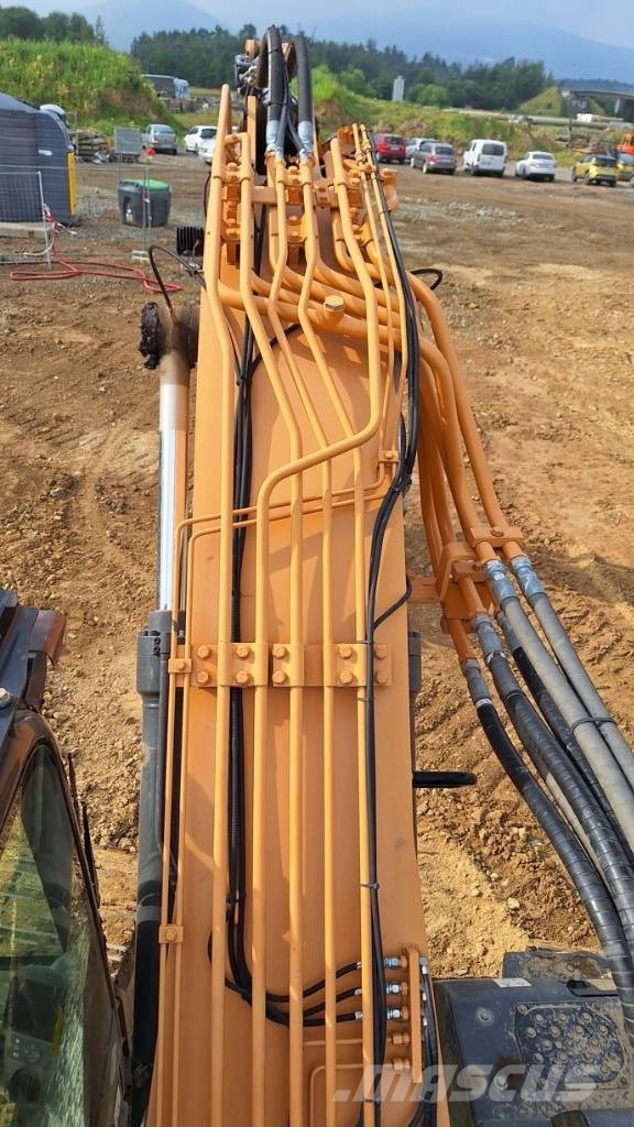 CASE CX 245 D SR حفارات زحافة