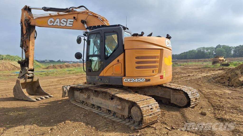 CASE CX 245 D SR حفارات زحافة
