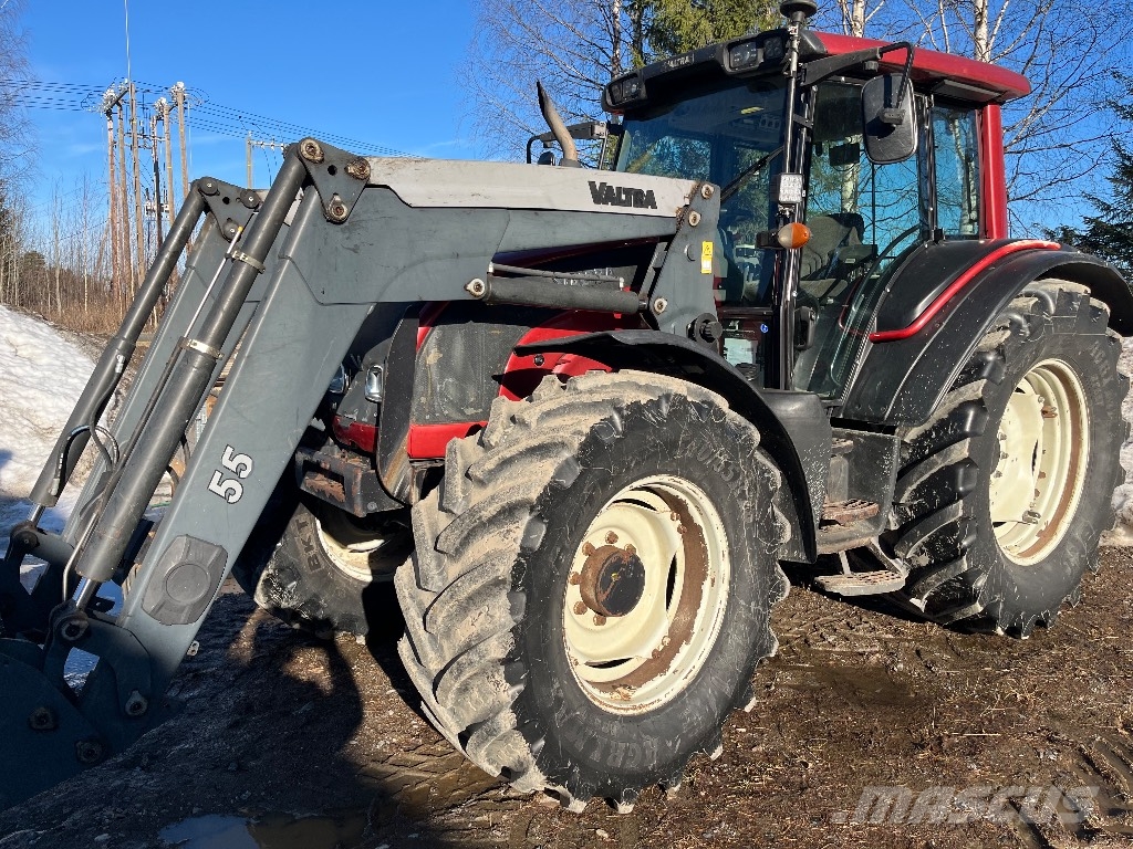Valtra N 141 拖拉机/农用车
