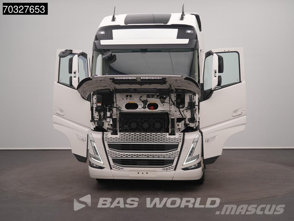 Volvo FH 460 4X2 XL 2xTanks VEB+ I-ParkCool ACC وحدات الجر