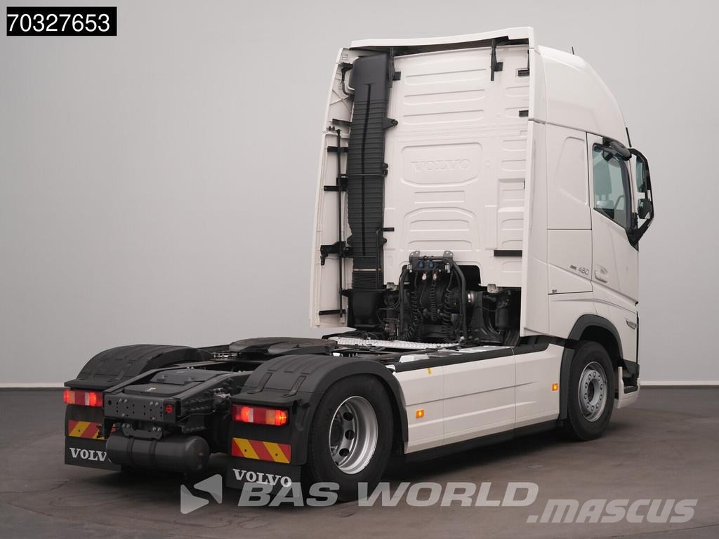 Volvo FH 460 4X2 XL 2xTanks VEB+ I-ParkCool ACC وحدات الجر