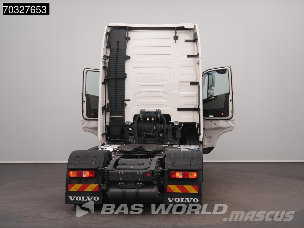 Volvo FH 460 4X2 XL 2xTanks VEB+ I-ParkCool ACC وحدات الجر