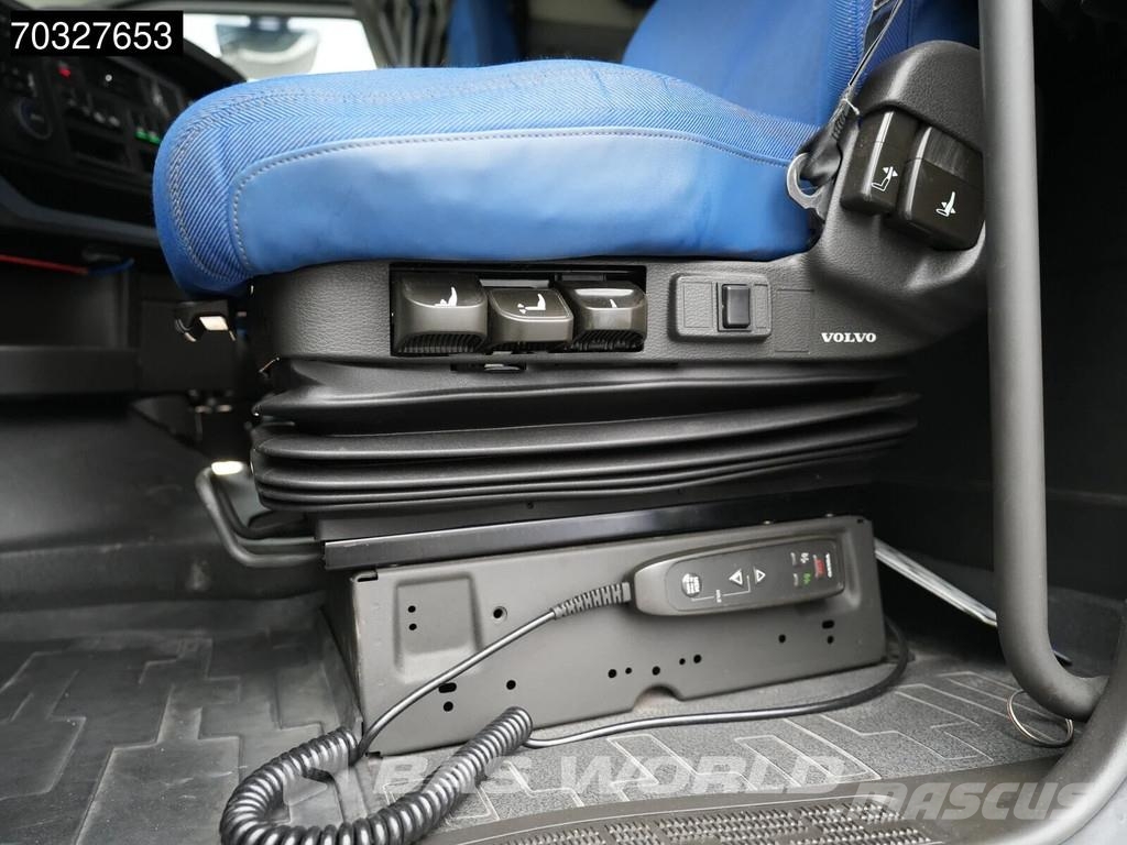 Volvo FH 460 4X2 XL 2xTanks VEB+ I-ParkCool ACC وحدات الجر