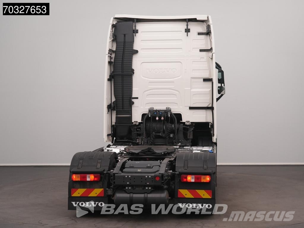 Volvo FH 460 4X2 XL 2xTanks VEB+ I-ParkCool ACC Prime Movers