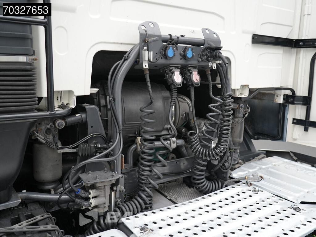 Volvo FH 460 4X2 XL 2xTanks VEB+ I-ParkCool ACC وحدات الجر