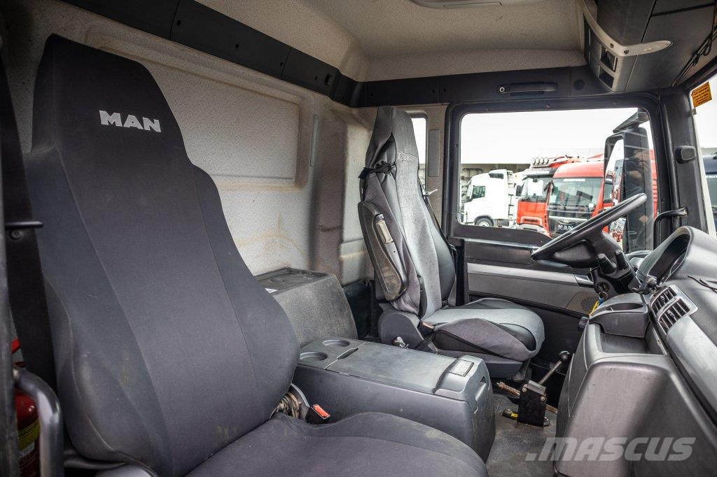 MAN TGS 32.360 BB+MIXER 9M³ Betonikuorma-autot