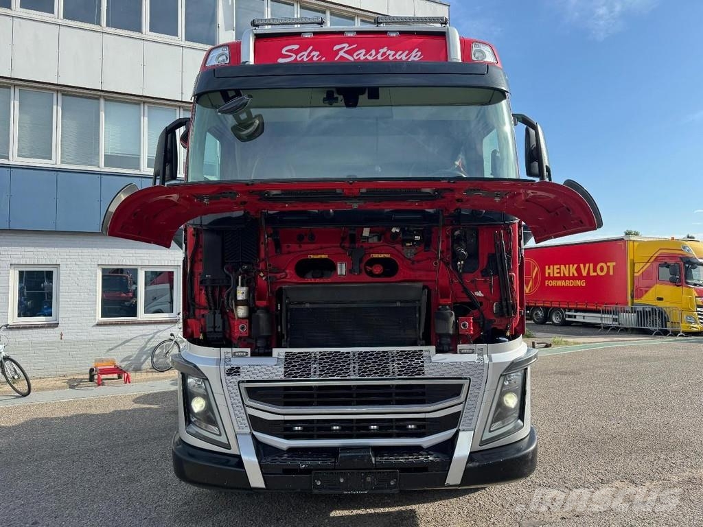 Volvo FH 16.750 6X4 EURO 6 + EPSILON S260Z + CABIN: EPSC Trækkere