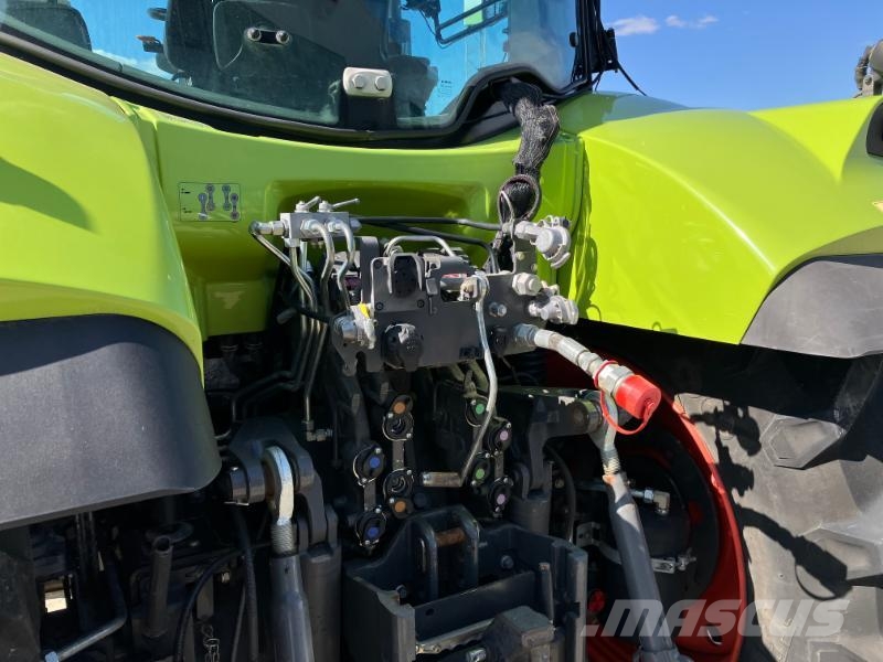 CLAAS ARION 650 T3b Tractoren