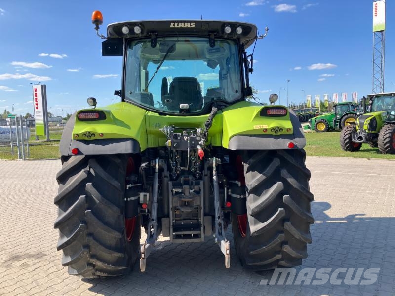 CLAAS ARION 650 T3b Tractoren