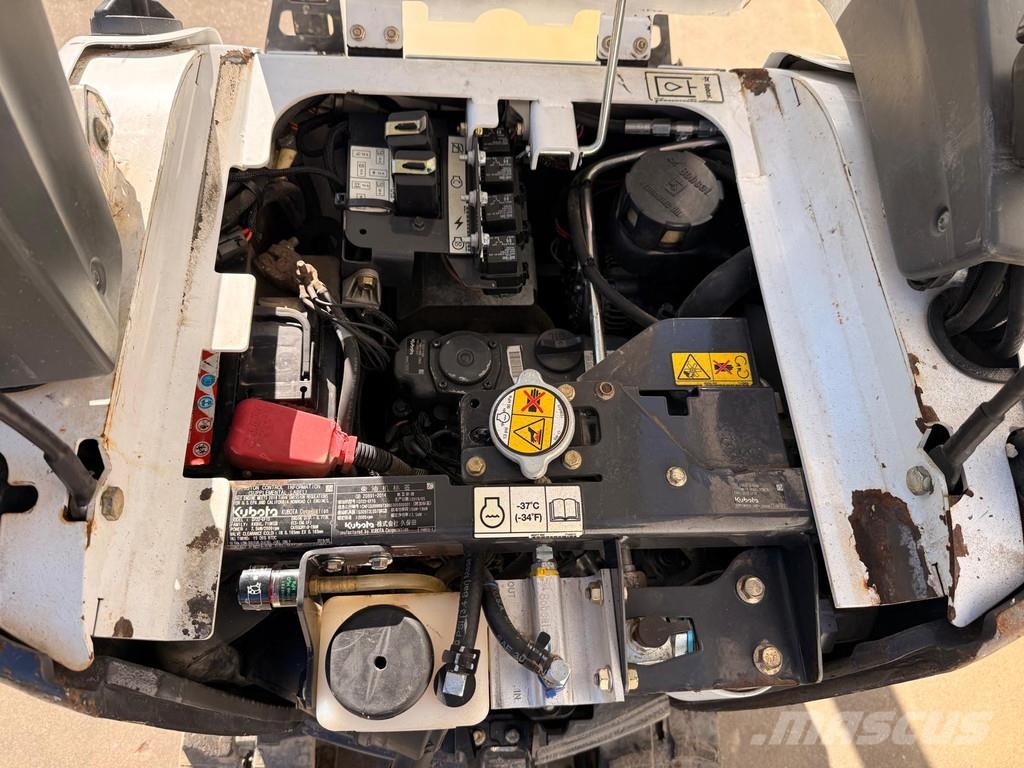 Bobcat E10Z Mini kotrók < 7t