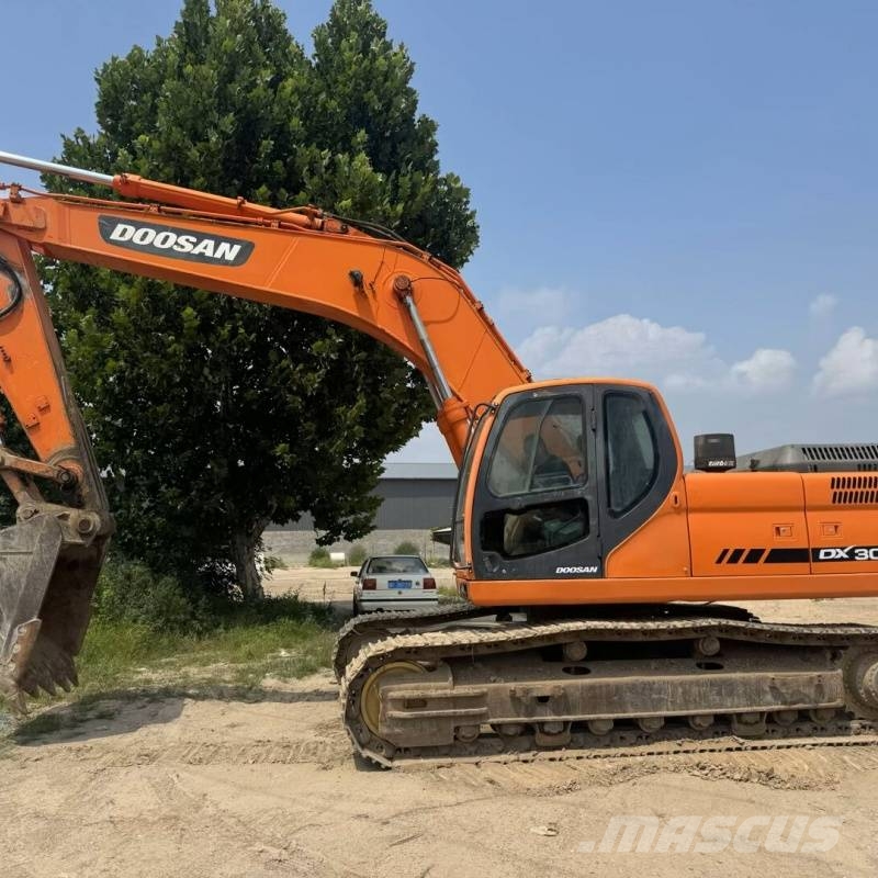 Doosan DX 300LC Excavatoare pe șenile