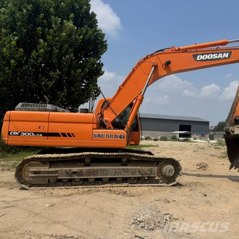 Doosan DX 300LC Excavatoare pe șenile