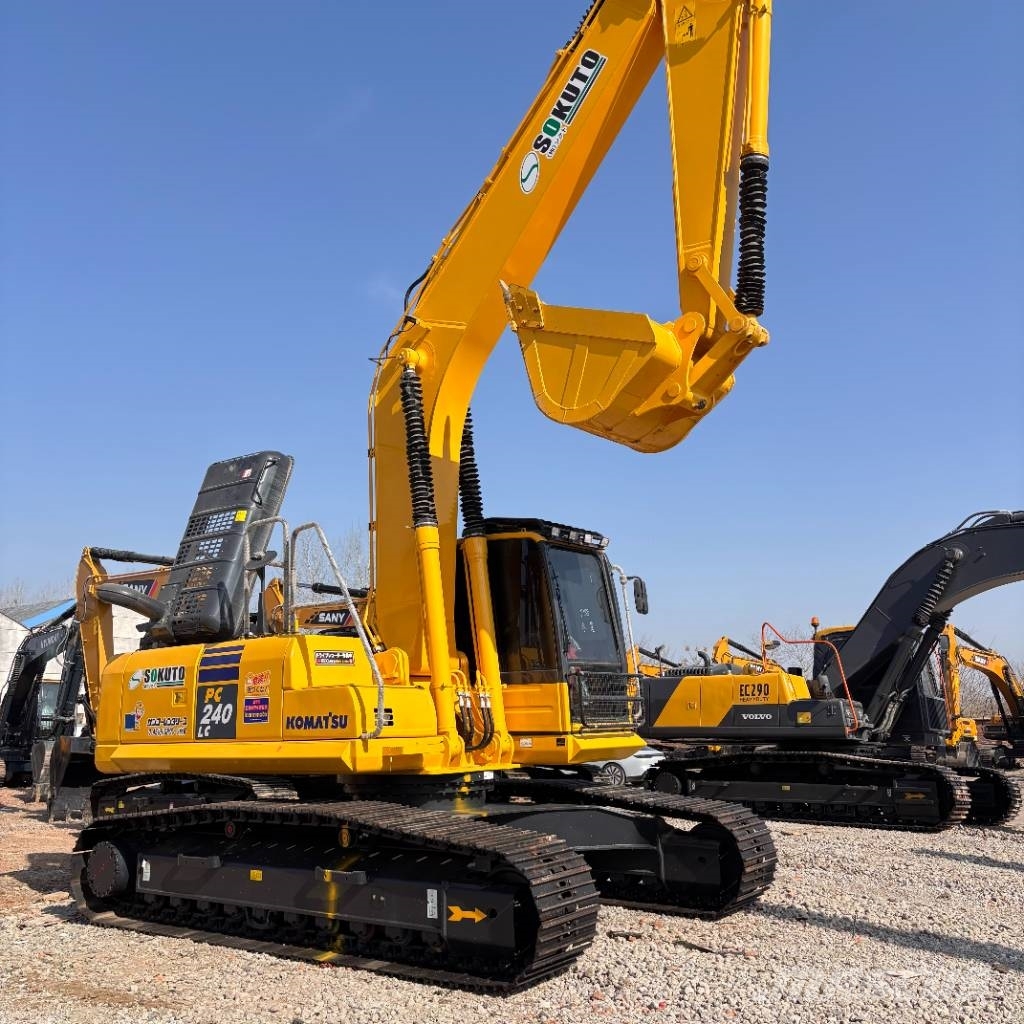 Komatsu 240-8 Escavadeiras de esteiras