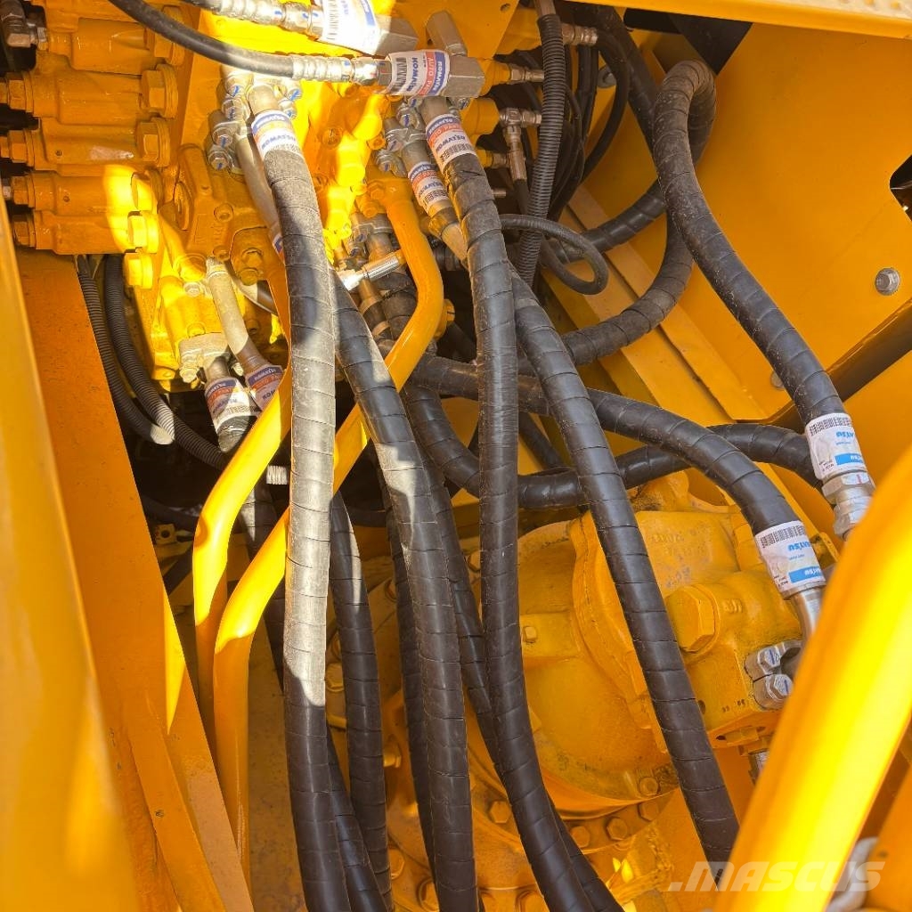 Komatsu 240-8 Escavadeiras de esteiras