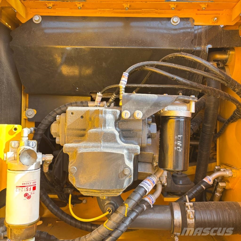 Komatsu 240-8 Escavadeiras de esteiras