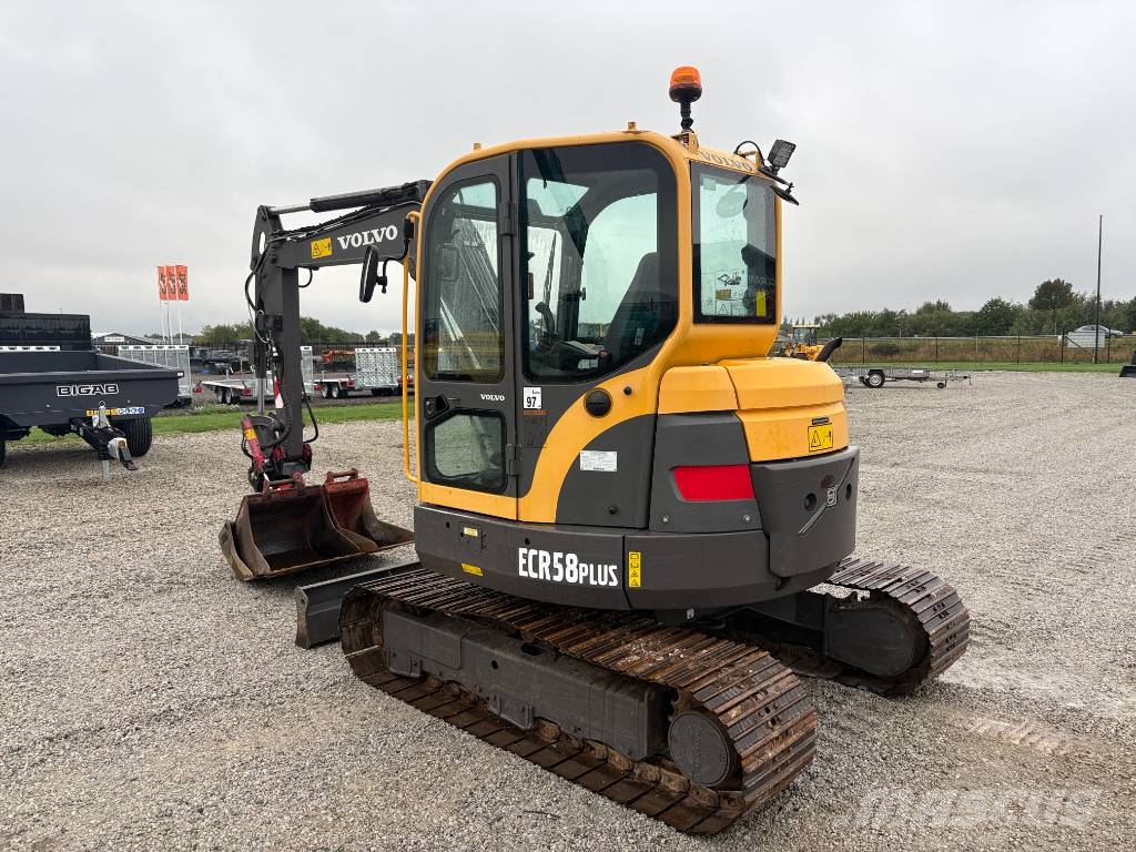 Volvo ECR58 plus Minigrävare < 7t