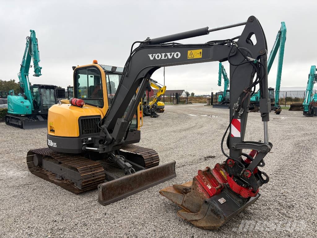 Volvo ECR58 plus Minigrävare < 7t