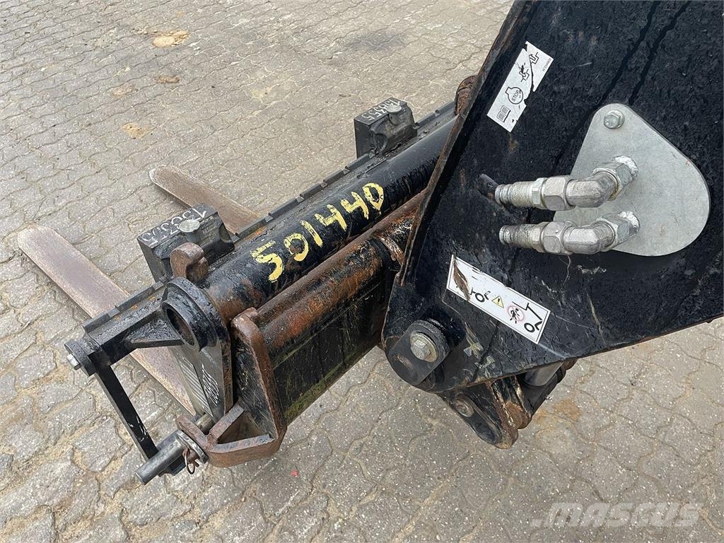 Manitou MT1135 ST3B Teleskooplaadurid