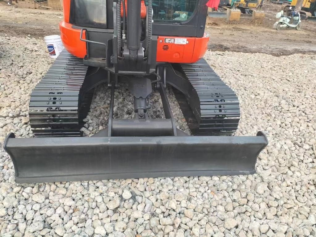 Kubota KX 165-5 Roomikekskavaatorid