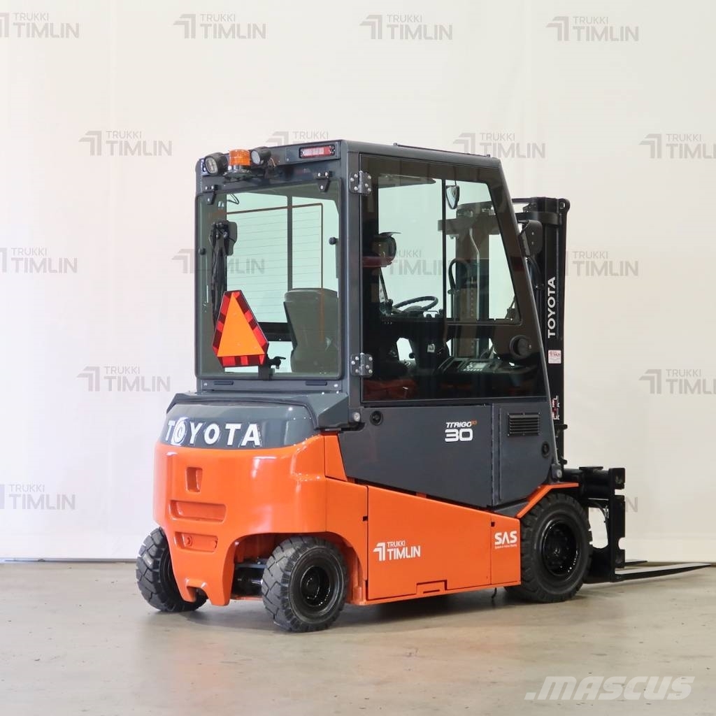 Toyota 8FBMT30 El gaffeltrucks