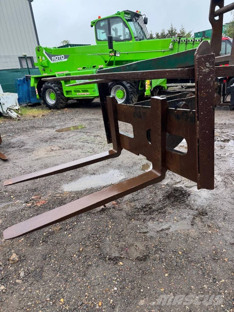  EXCAVATOR 13T FORKS Građevinarske viljuške