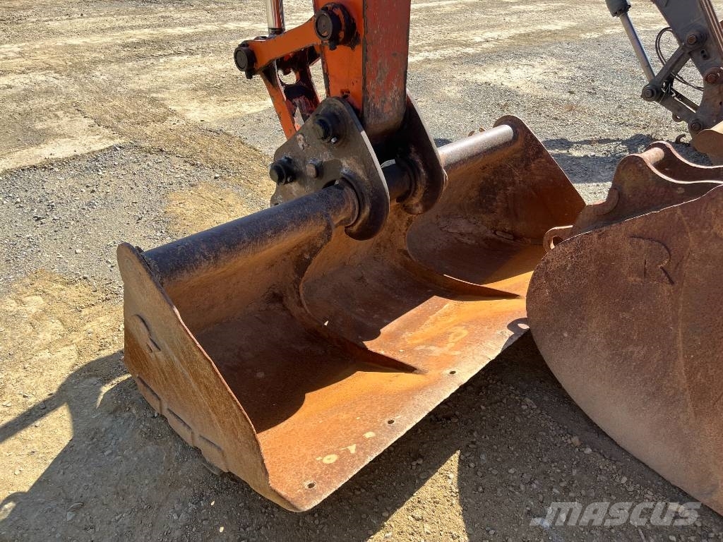 Hitachi ZX140W Wielgraafmachines