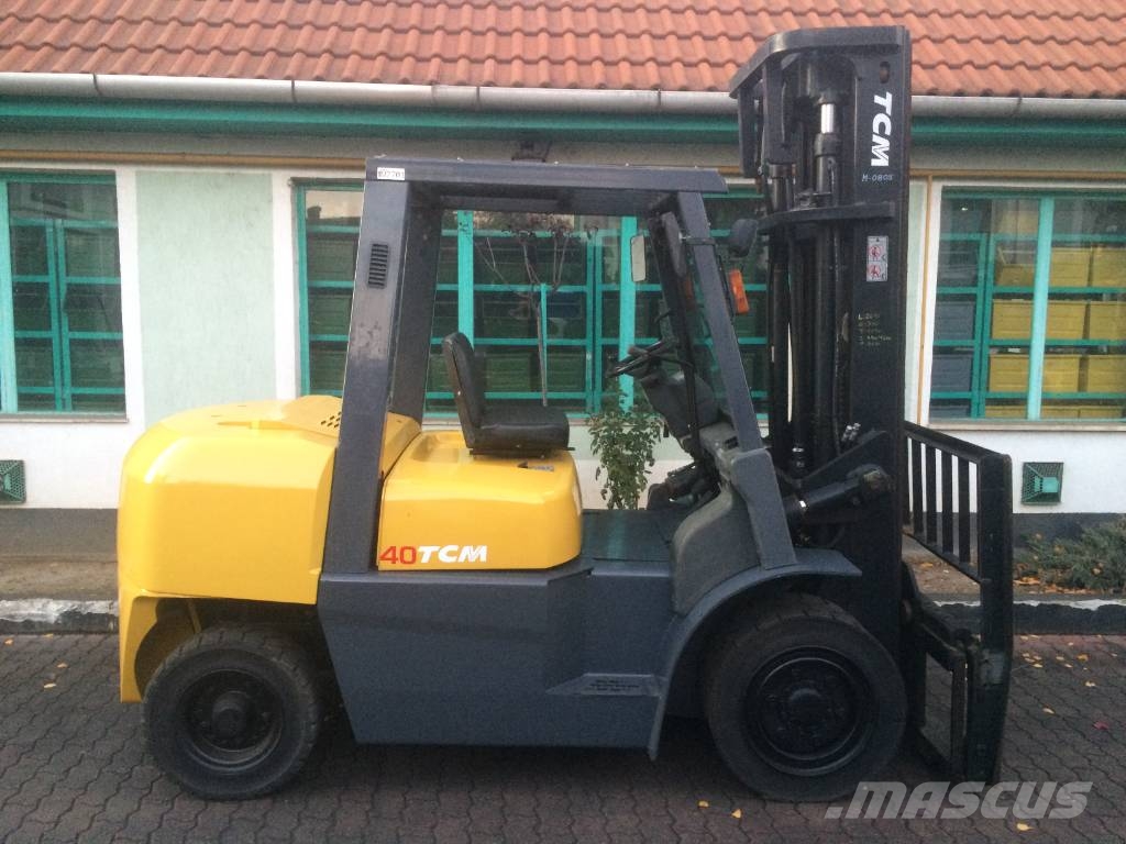 TCM FD40T-9 V-2701 OB 柴油卡車