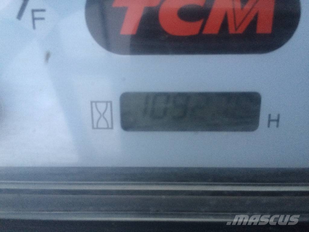 TCM FD40T-9 V-2701 OB 柴油卡車