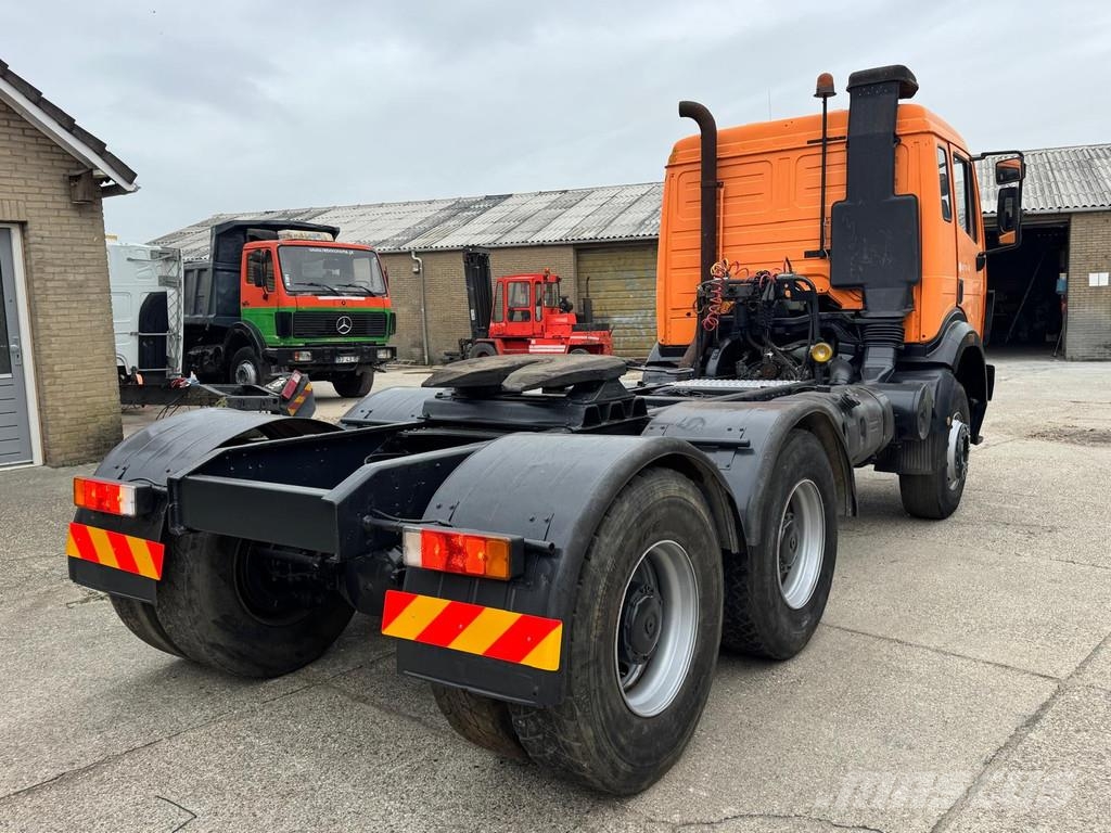 Mercedes-Benz SK 2650 V8 Heavy Duty Tractor - 6x4 - Full Spring Vilcēji
