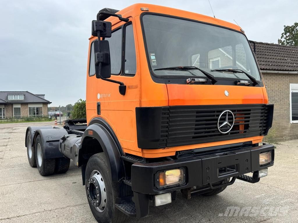 Mercedes-Benz SK 2650 V8 Heavy Duty Tractor - 6x4 - Full Spring Vilcēji