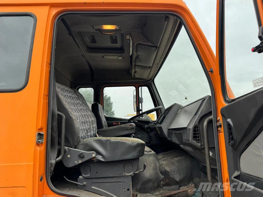 Mercedes-Benz SK 2650 V8 Heavy Duty Tractor - 6x4 - Full Spring Vilcēji