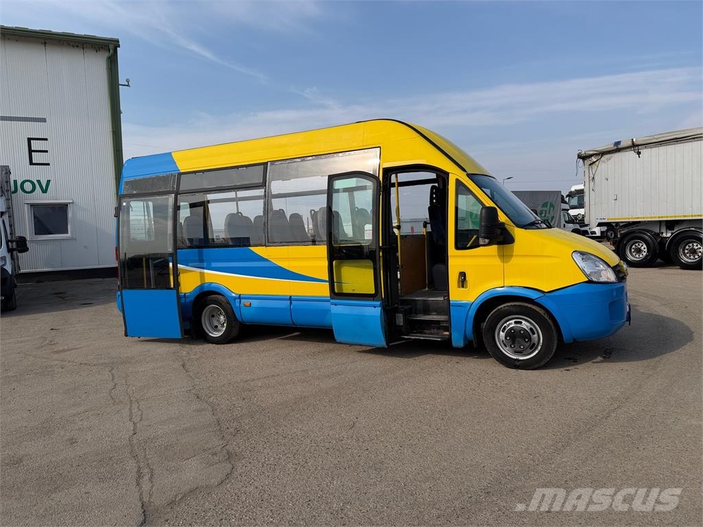 Iveco DAILY WAY medzimestský bus 15seats manual VIN 049 Autobus interurbain