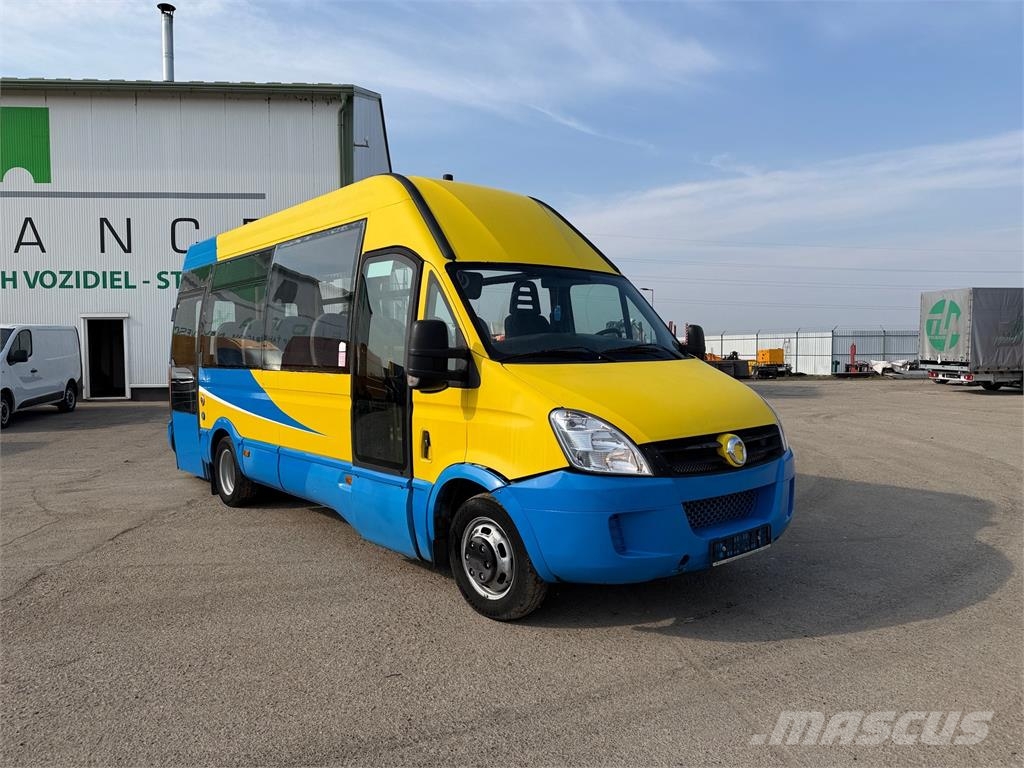 Iveco DAILY WAY medzimestský bus 15seats manual VIN 049 Autobus interurbain