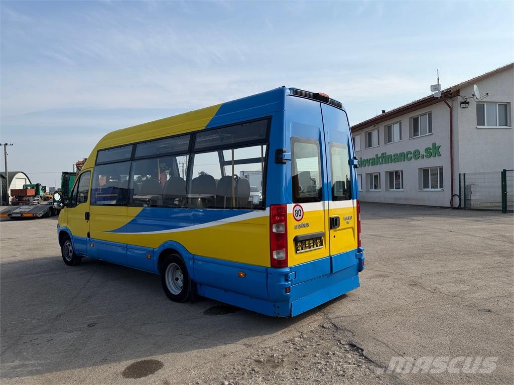 Iveco DAILY WAY medzimestský bus 15seats manual VIN 049 Autobus interurbain