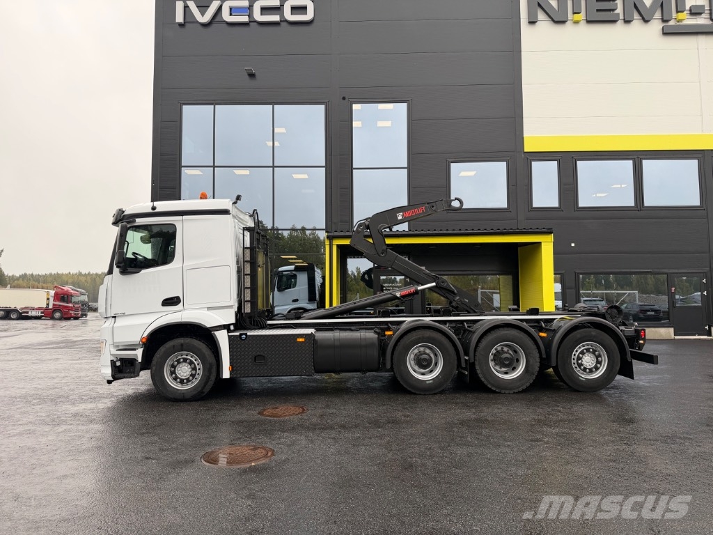 Mercedes-Benz Arocs 3258 Camion ampliroll