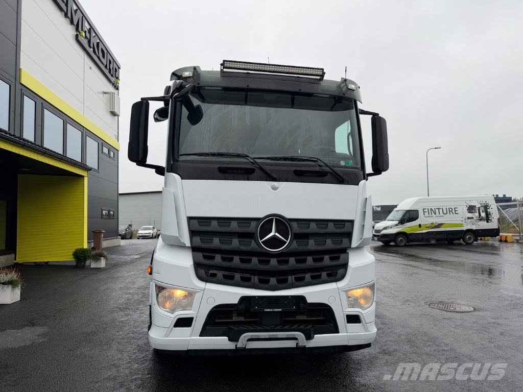 Mercedes-Benz Arocs 3258 Camion ampliroll